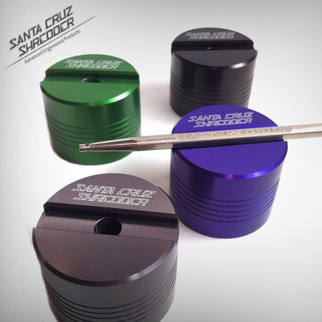 The Magic Tool Stand - Santa Cruz Shredder